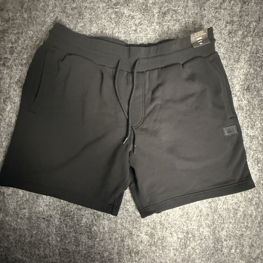 Vans Shorts Mens XL Black Original Standard Loose Fit NWT VN000P5GBLK